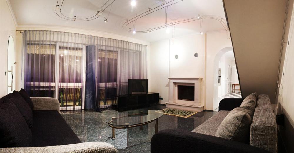 Ferienwohnung Deluxeapartman Nyíregyháza Zimmer foto